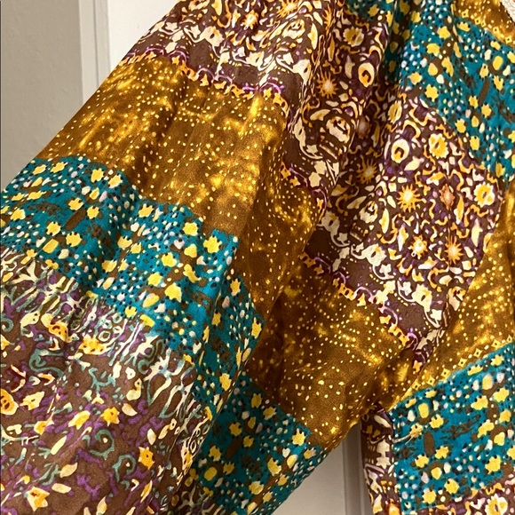 Easel Earthy Patchwork Blouse - Picture 6 of 9